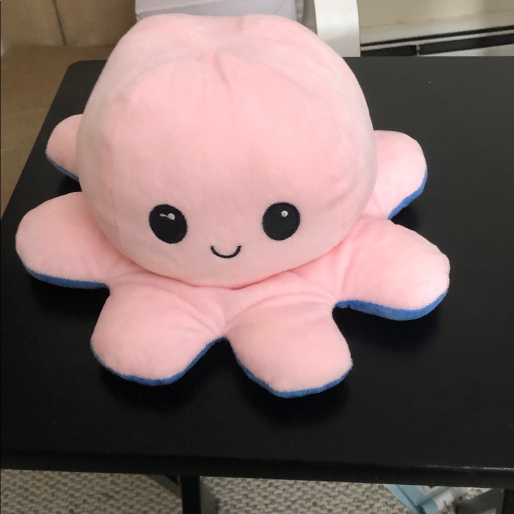 Plush Reversible Octopus Toy - Pink